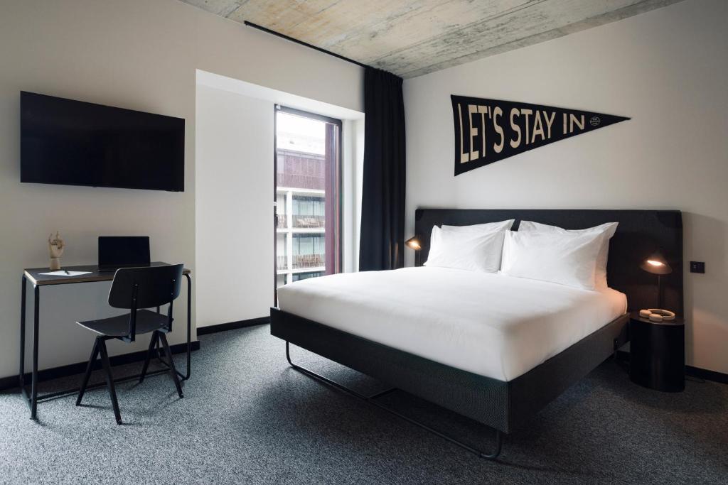 The Social Hub Porto Extended Stay photo 2