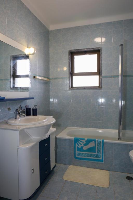 Sun and Sea Accommodation photo 3
