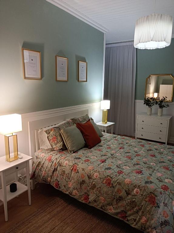 Santo Cristo Apartments — photo 1