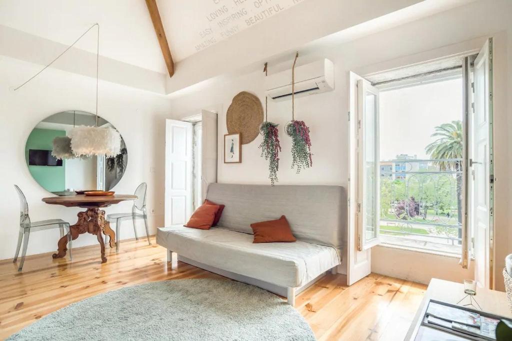 Studio Duplex w/ AC In Praça República by LovelyStay — photo 1