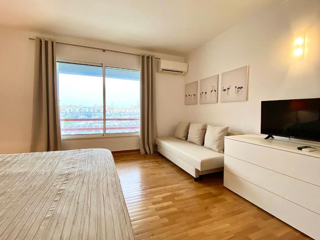 Home Out Luxury Marina Apartment - 2 Bedrooms Sea View photo 2