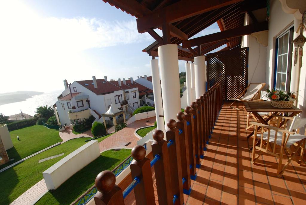 Ship - 4 bedroom duplex with sea and pool views — photo 1