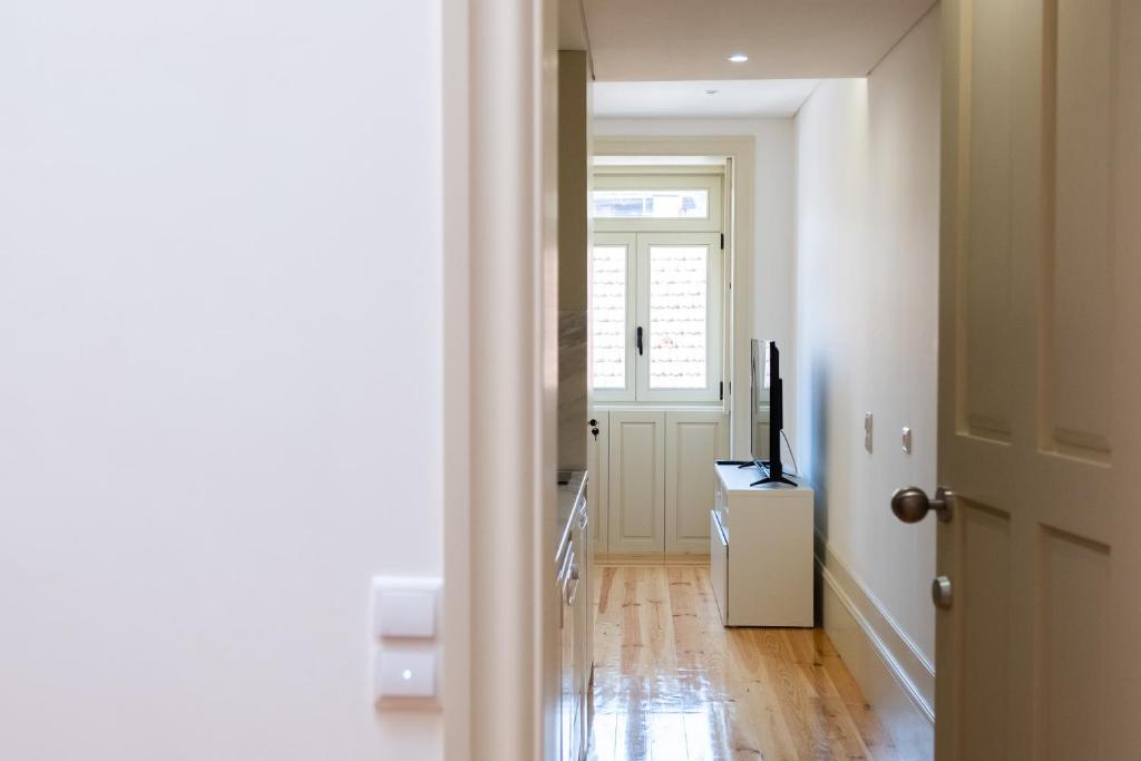 Lively Getaway Apartment photo 3