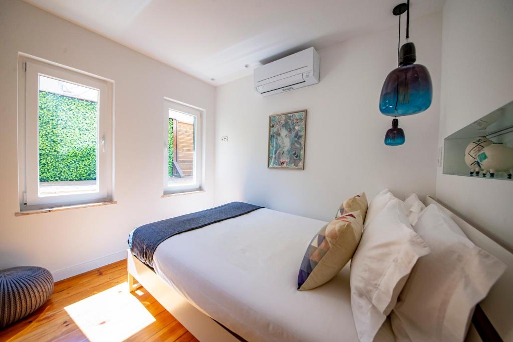 Serene Chiado Hideaway - Private Garden photo 2