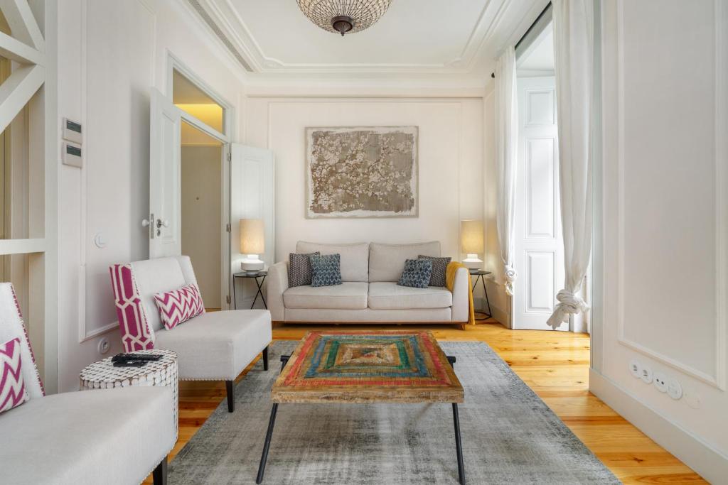 WHome Luxury Stay in Prime Location w/ AC — photo 1