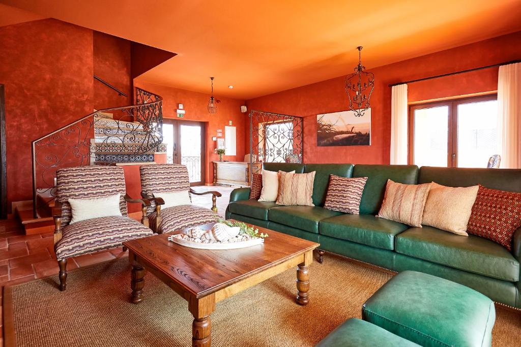 Silver Coast Beach Residence photo 3