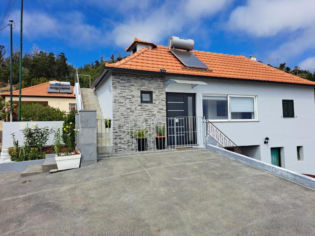 Success House — photo 1