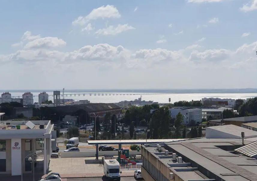 Treetops Lisbon @ Tejo — photo 1
