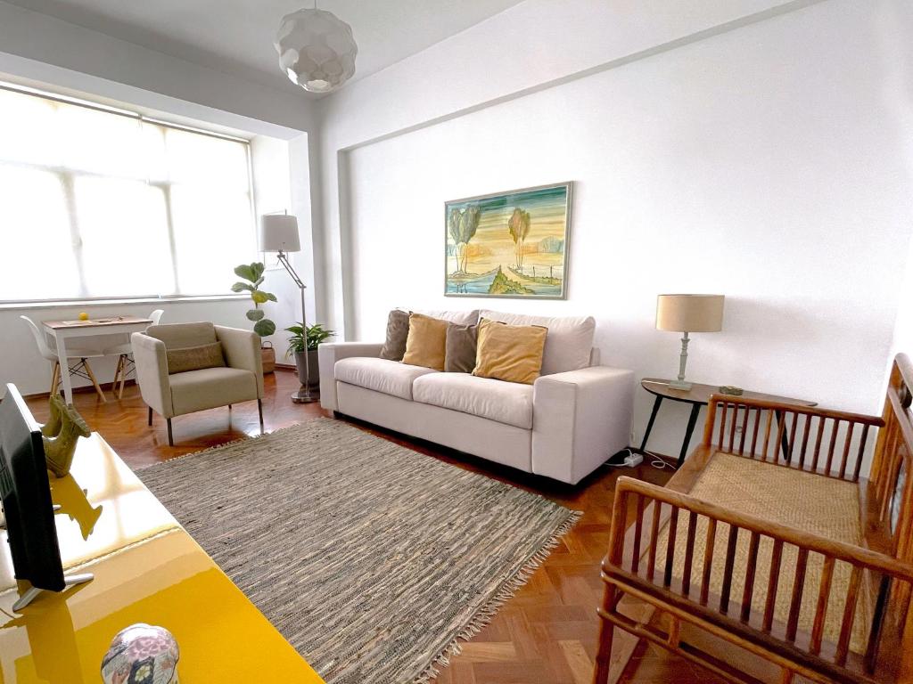 SWEET CASHMERE - Spacious Apartment with balcony near Metro & Airport — photo 1