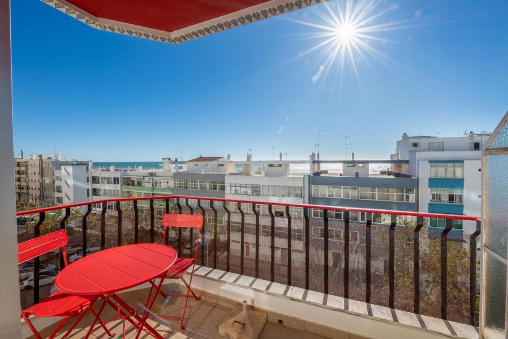 Vita Portucale ! Quarteira Sea View — photo 1