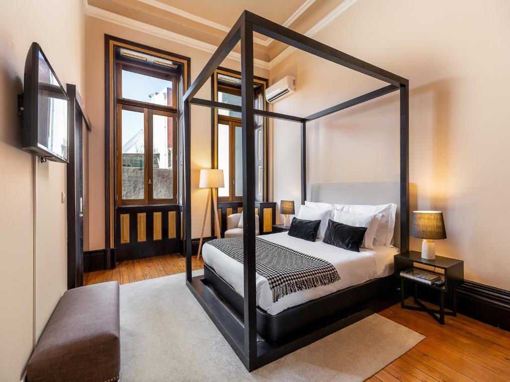 Spacious Modern Apartment in Porto photo 2
