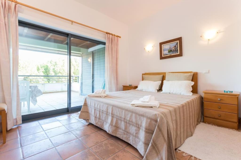 Spacious Apt Pools & Tennis - MARINA Lagos photo 2