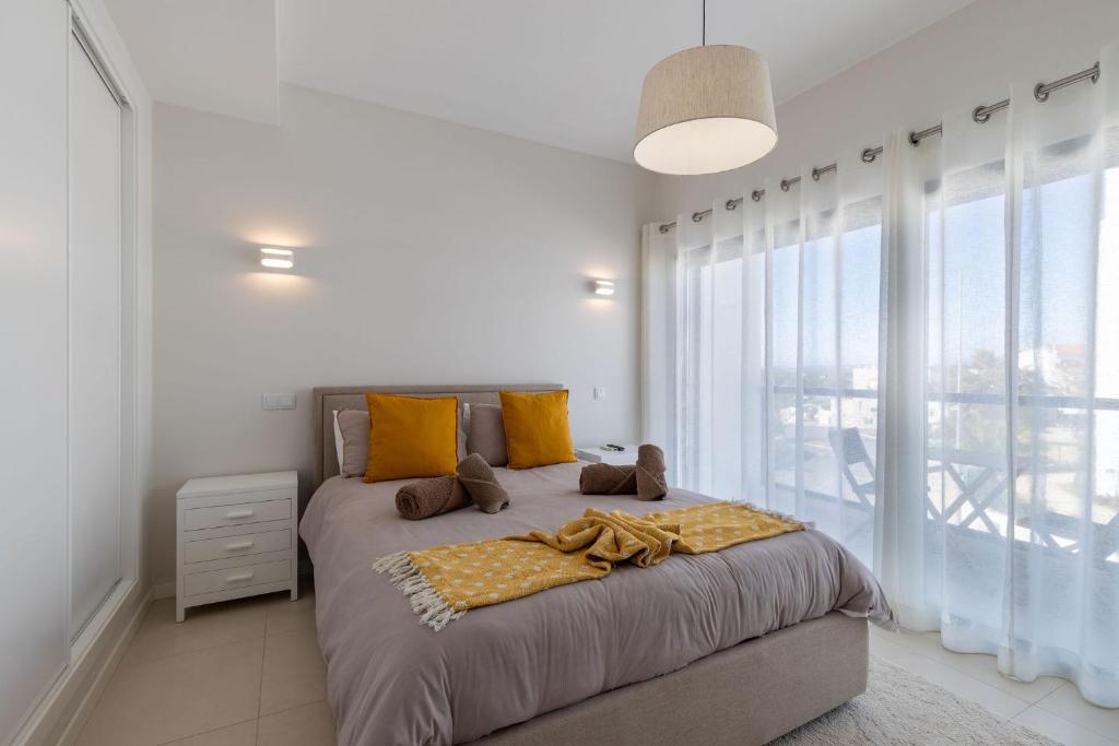 Luxury Townhouse with Pool in Alvor photo 2