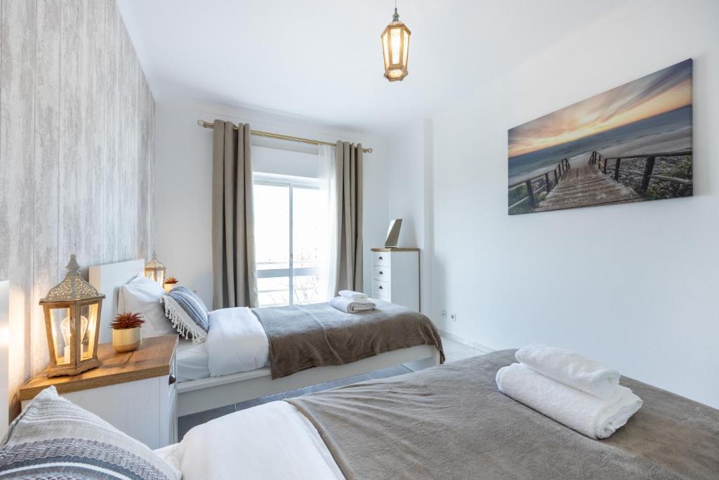 Stylish Seashore Apartment photo 2