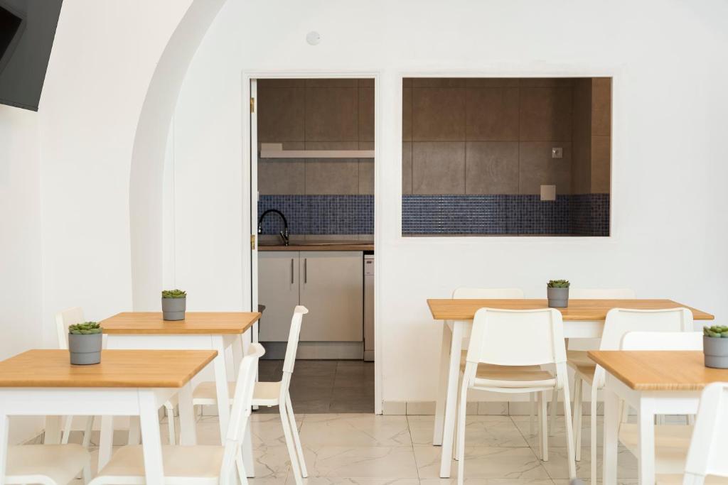 Madalena Hostel e Suites photo 3