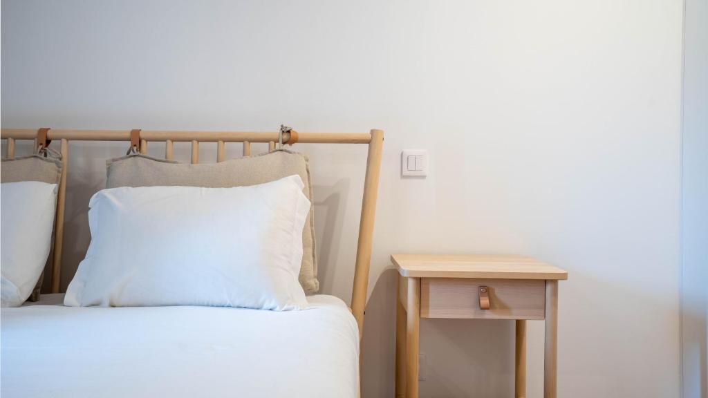 Serene 1BR Spot by LovelyStay photo 2