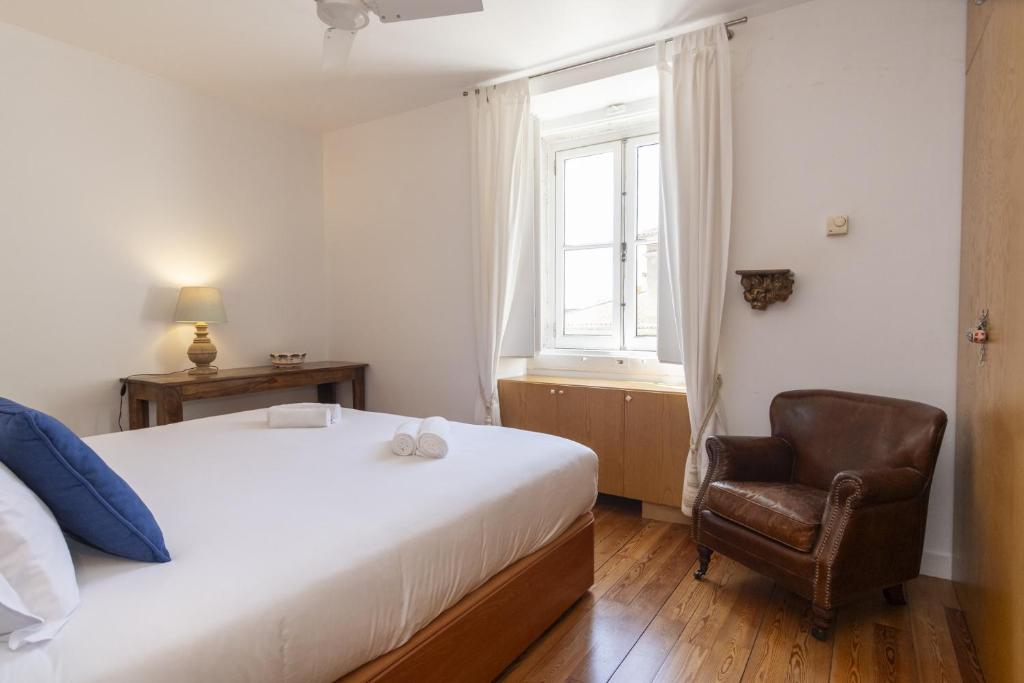 Stylish Duplex Apartment in Baixa photo 2
