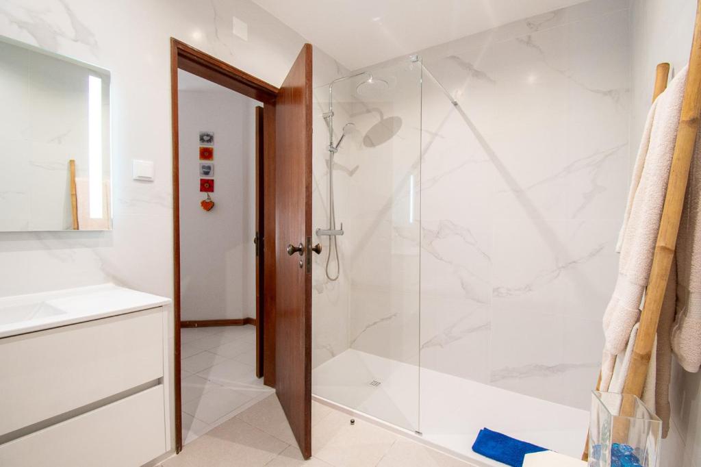 135 Monte Dourado - Close to everything photo 3