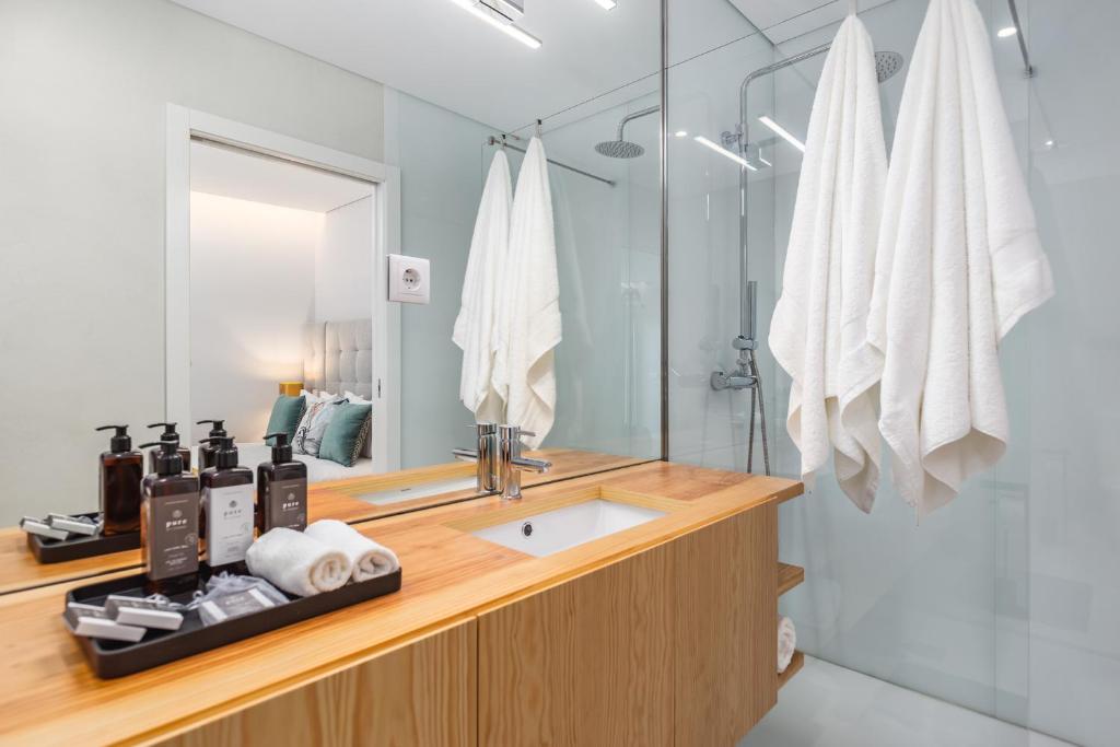 Urban Oasis Six Suites Apts Porto photo 3
