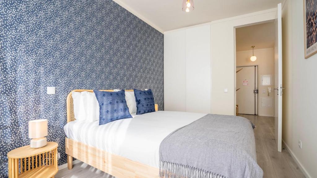 TrindadeFlat w AC by LovelyStay photo 2