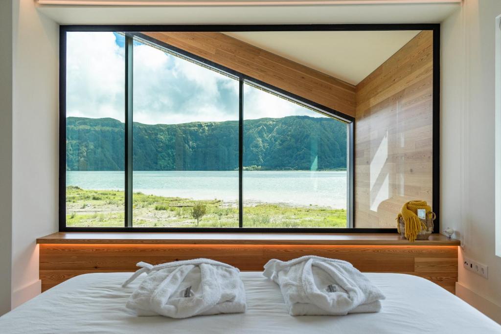 Sete Cidades Lake Cabin - Casa da Lagoa photo 2
