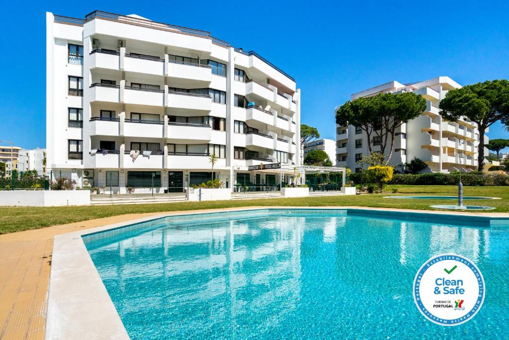 WHome | Vilamoura Sunny Apartment — photo 1
