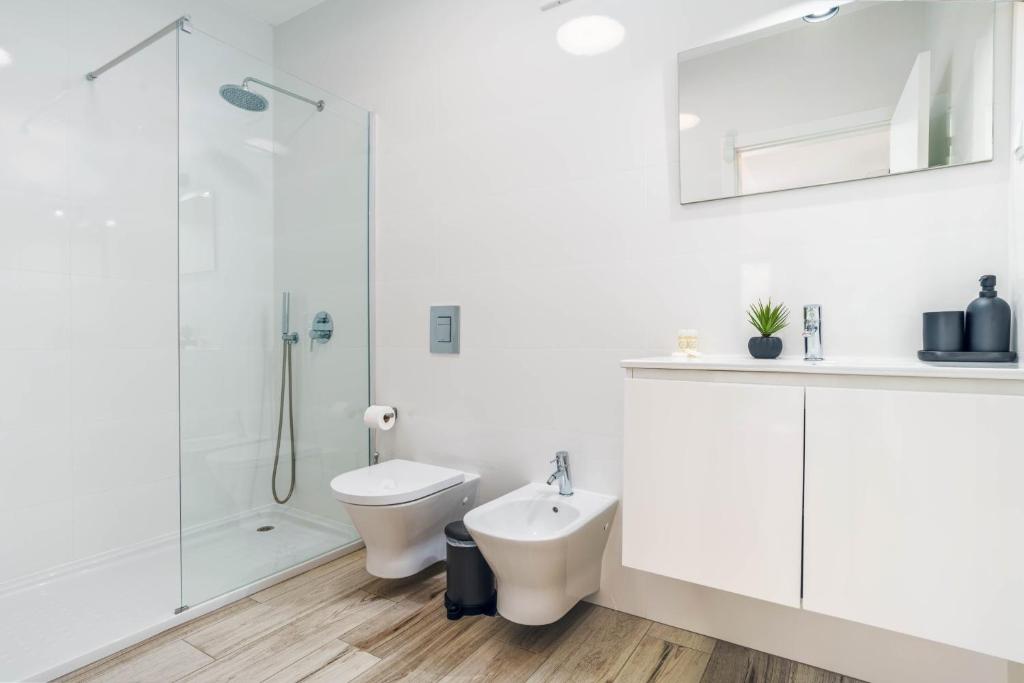 Seabreeze Apartment - Your Beachside Getaway by Lisbeyond photo 3