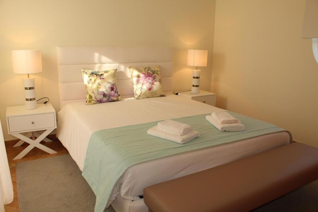 TAC - Queimada Pool & Sea Views photo 3