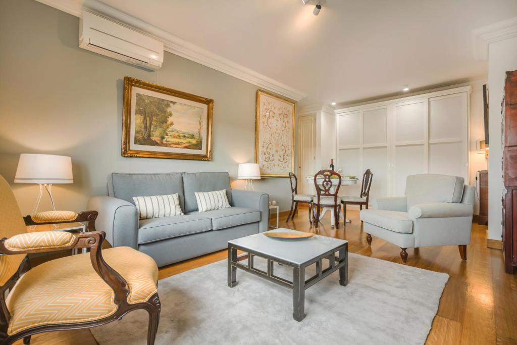 São Bento Gallery Apartment (River View & Garage) — photo 1