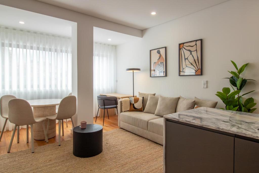 Stylish & Cozy 1BR with AC by LovelyStay — photo 1