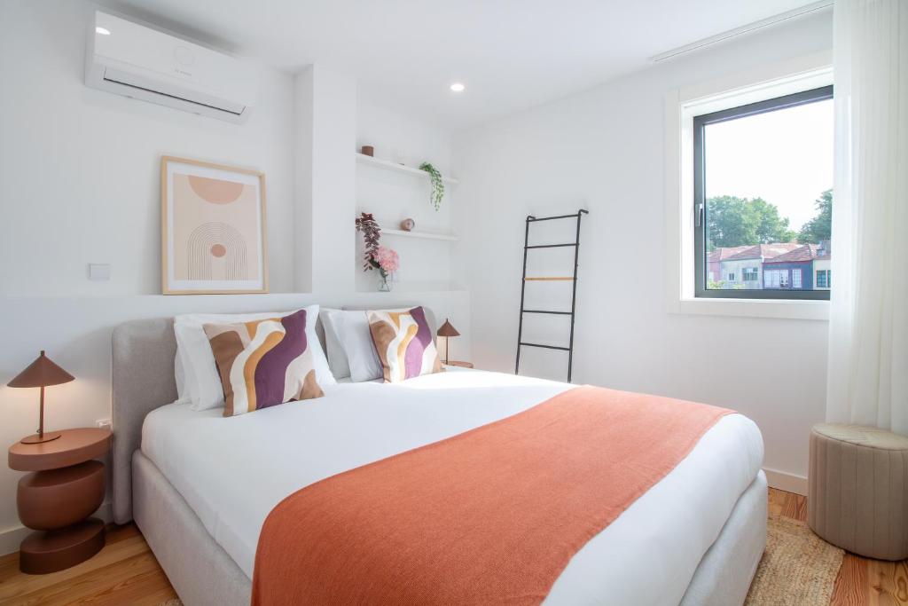 Stylish & Cozy 1BR with AC by LovelyStay photo 2