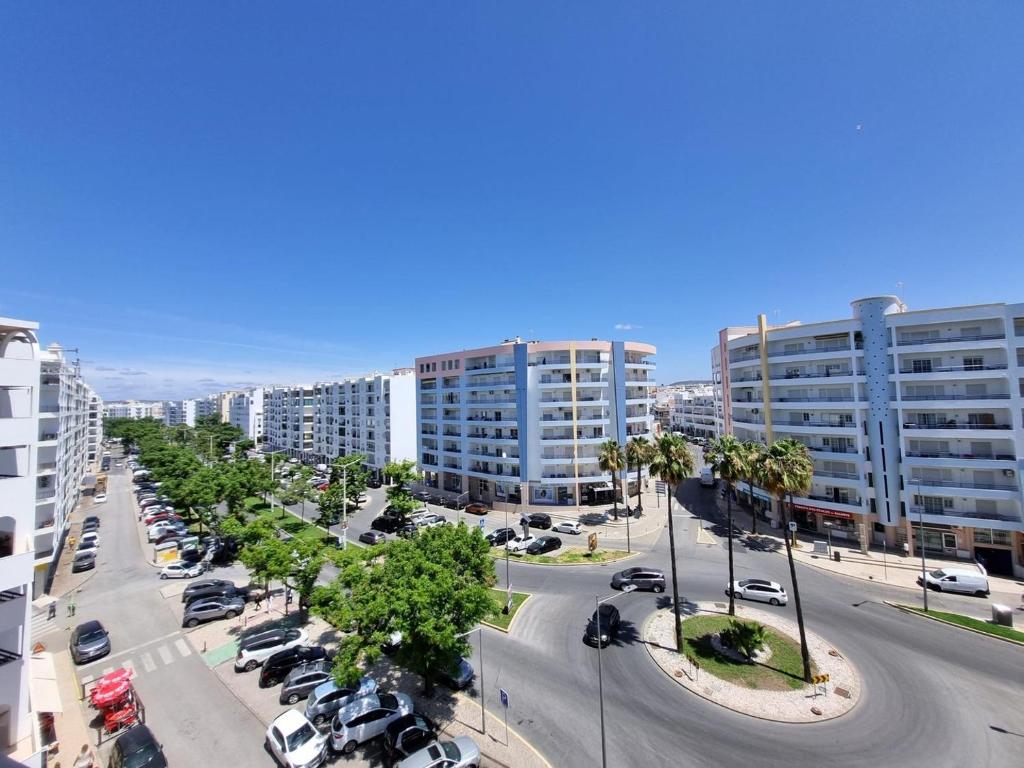 TAC - Bright Coast Quarteira — photo 1