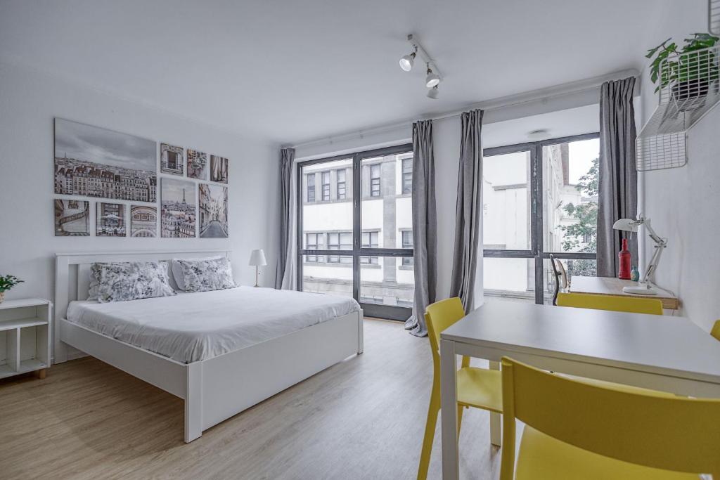 Travel & Live Alegria Apartments photo 2