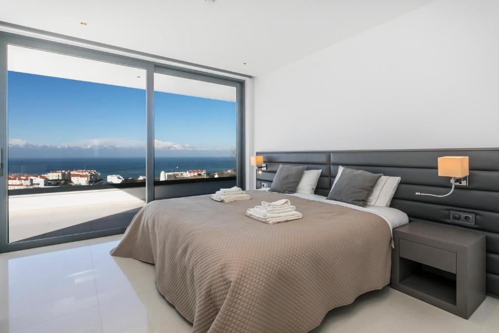 The Villa / Ericeirahills photo 2