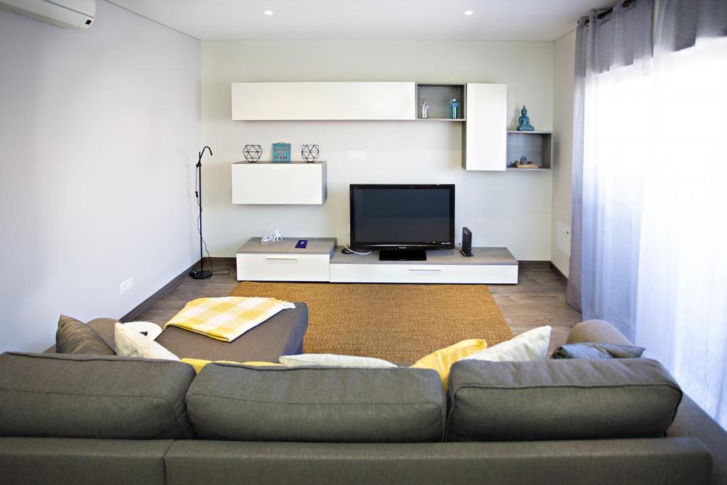 Tabira Apartment — photo 1