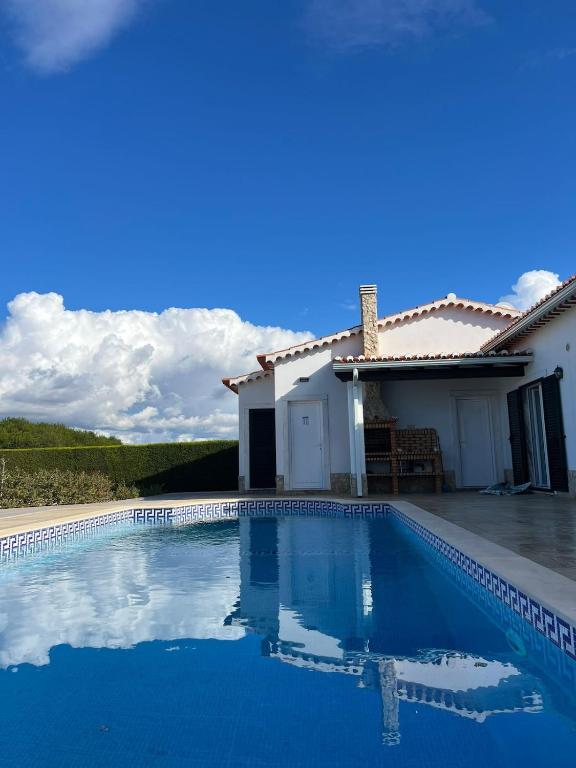 Sunny Ocean Villa with pool near Arrifana beach photo 3