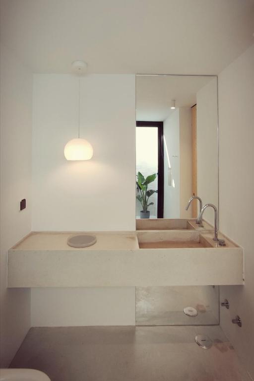 Square House . Comporta, Portugal photo 3