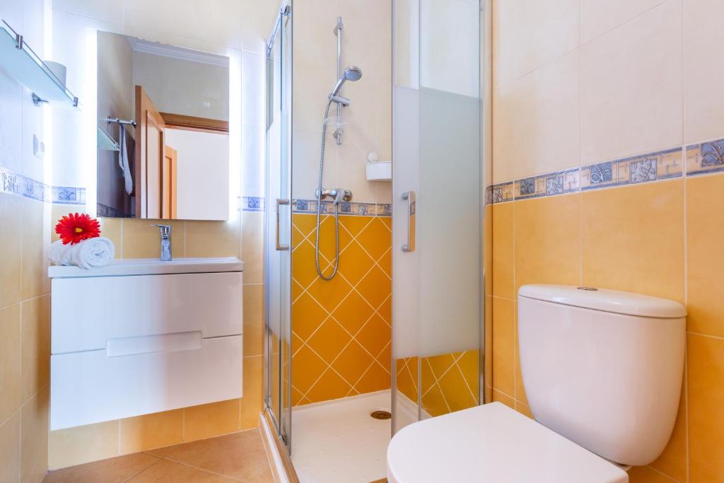 Lovely 2 bedroom apartment including pool photo 3