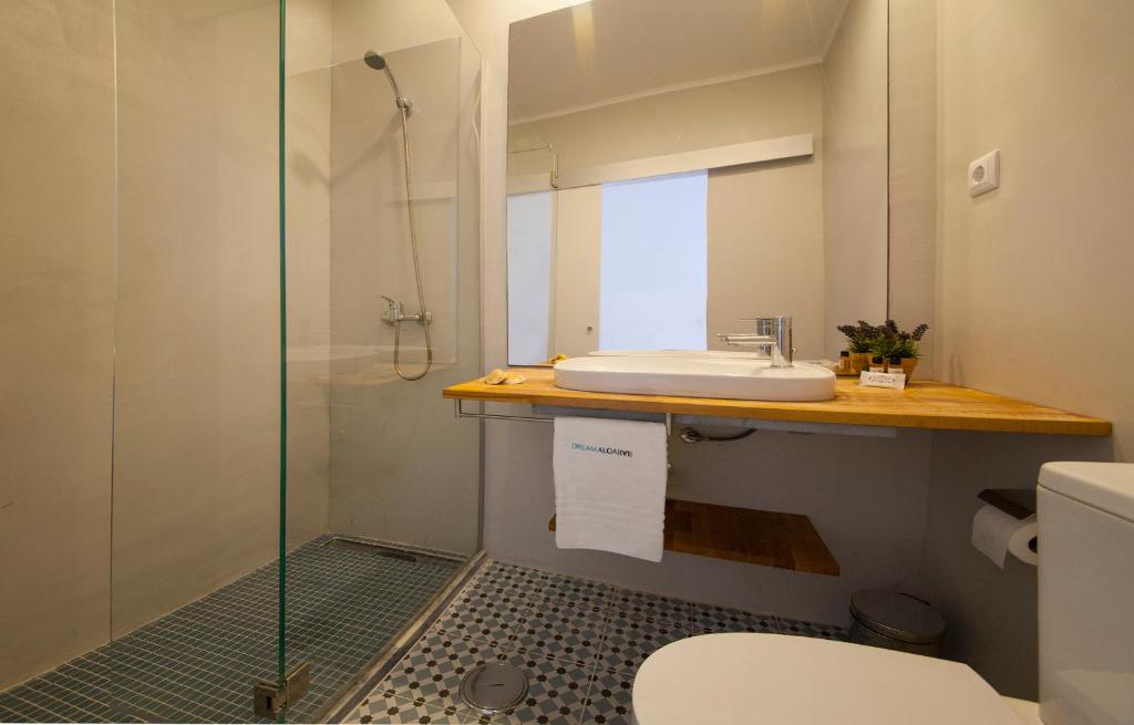Tamar Apartments photo 3