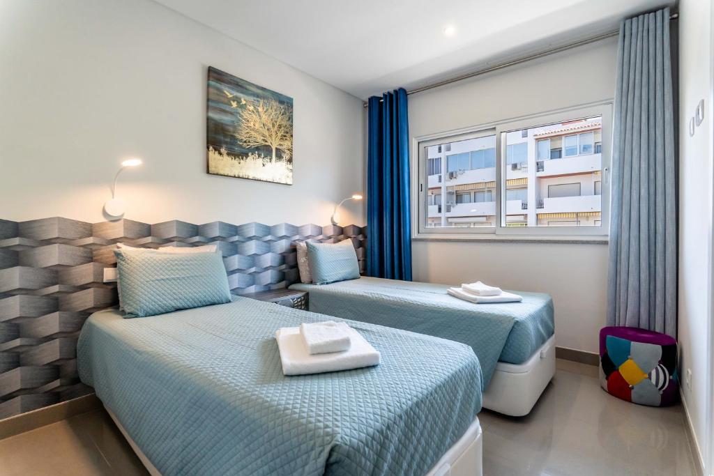 Emerson Plaza stunning 2 bedroom apartment with sea view photo 2