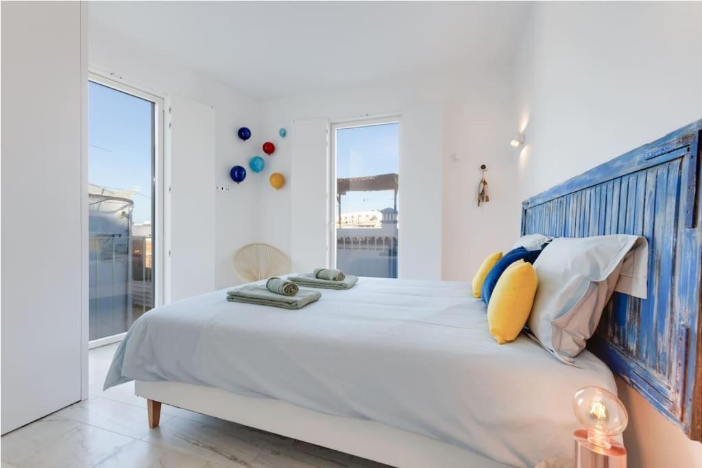 CASA LIMA - State of the art villa with views and pool in Ferragudo photo 2