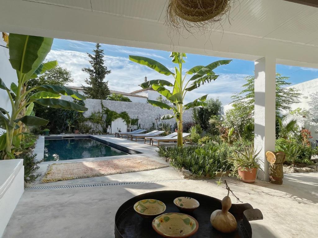 Stylish house in Alentejo — photo 1
