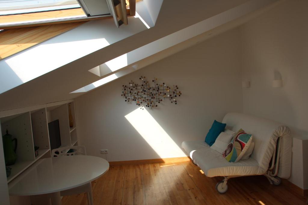 Largo Trigueiros Light-Filled Loft Apartment photo 3