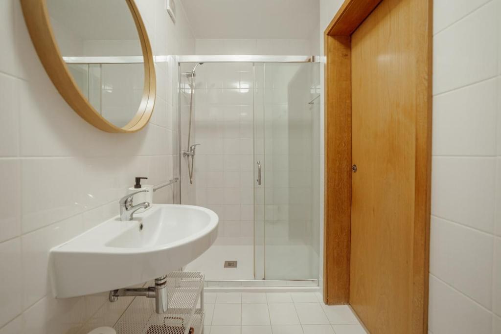 Stylish Flat by Hosty photo 3