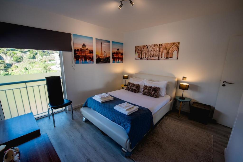 SkyView Penthouse Apartment photo 2