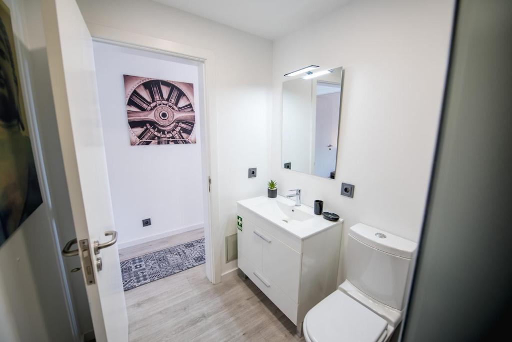 SkyView Penthouse Apartment photo 3