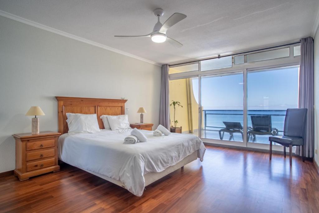 Sunset Atlantic Gardens Apartments 408 photo 2