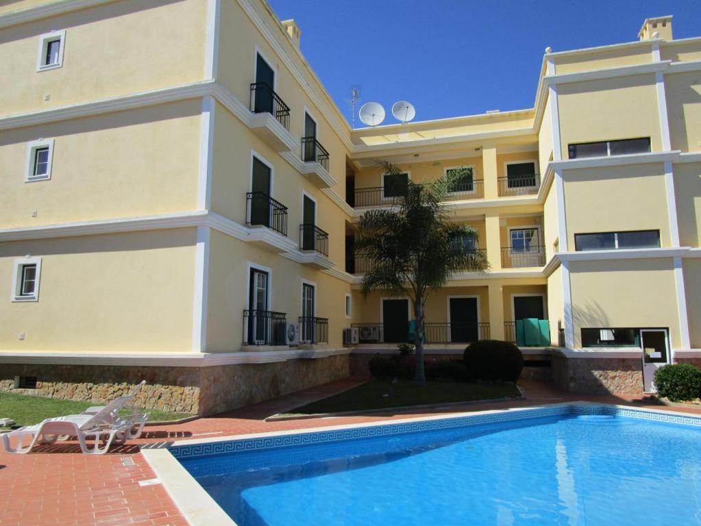 Spacious Apartment in Old Ferragudo Village photo 2