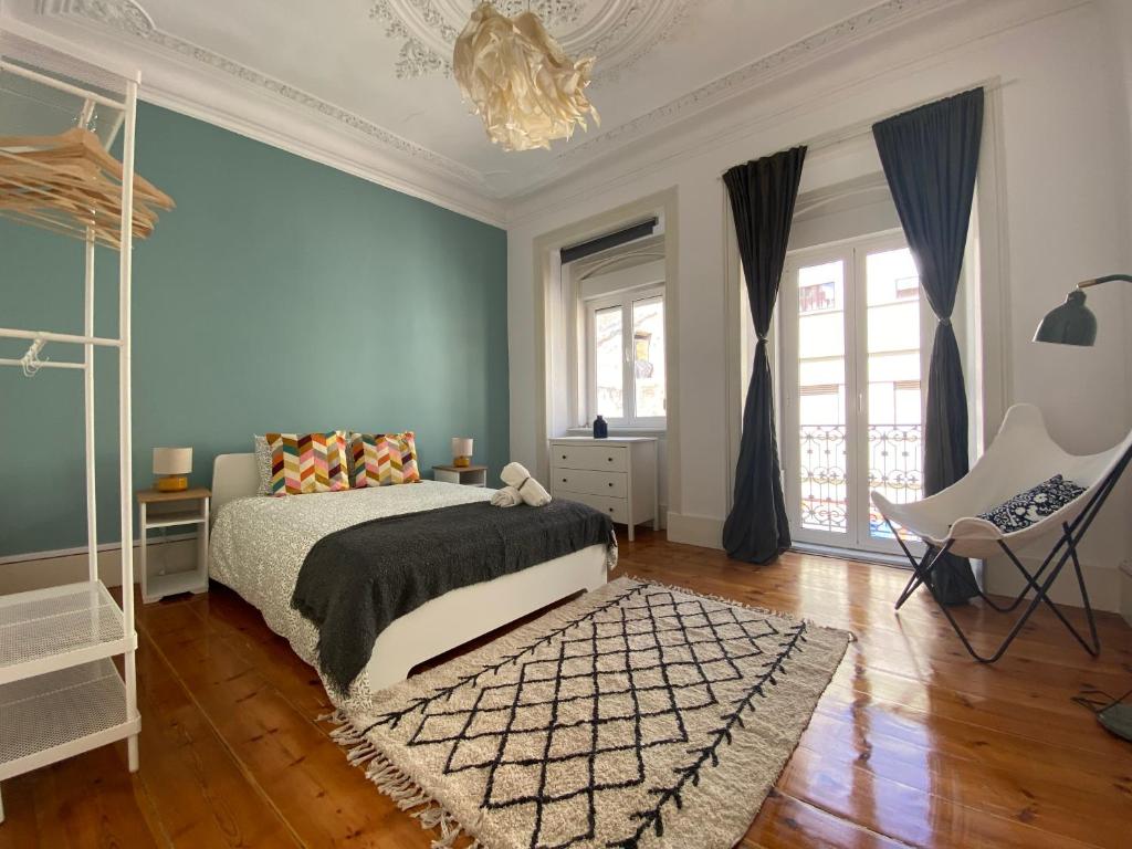 Terrace House photo 2