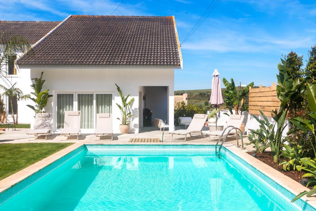 Retreat Villa photo 2